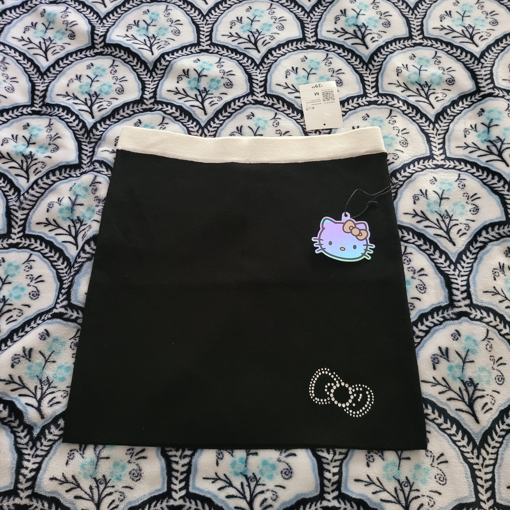 Hello Kitty Black and White Pencil Skirt